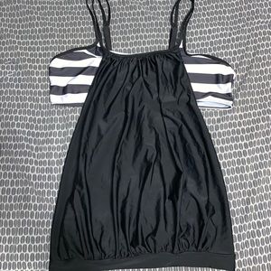 Torrid swimsuit tankini top